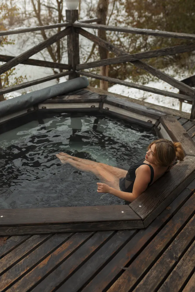 spa en extérieur pour profiter de la vue